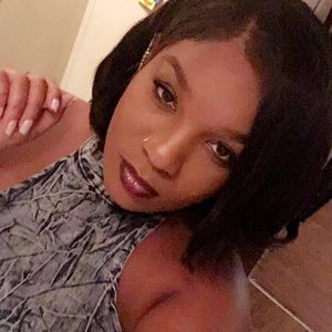 Meet your Posher, Karla